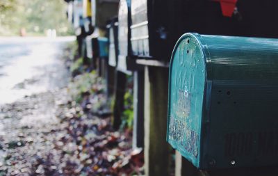 Reihe von Mailboxen